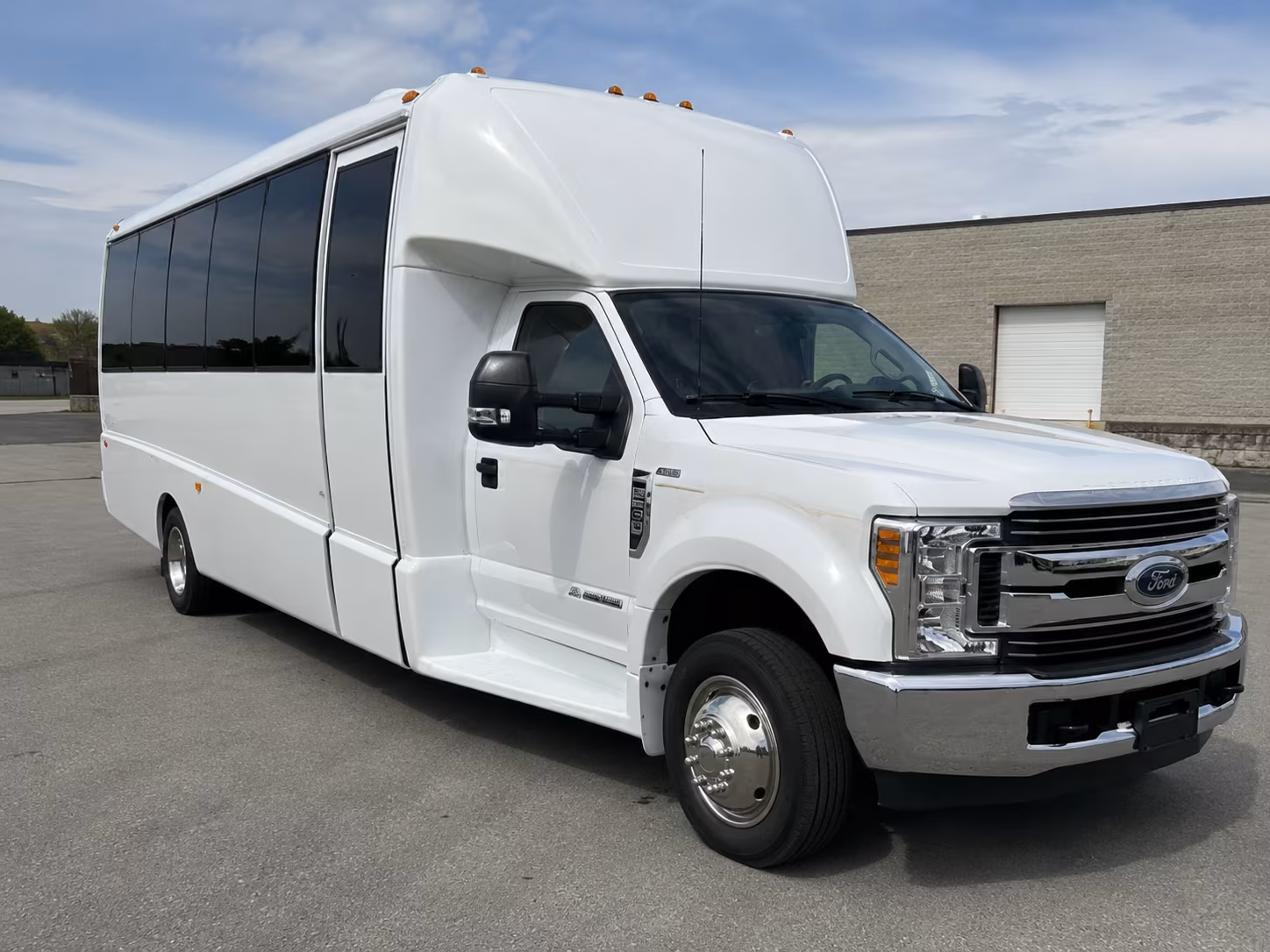 Fontana Airport Shuttles & Transportation