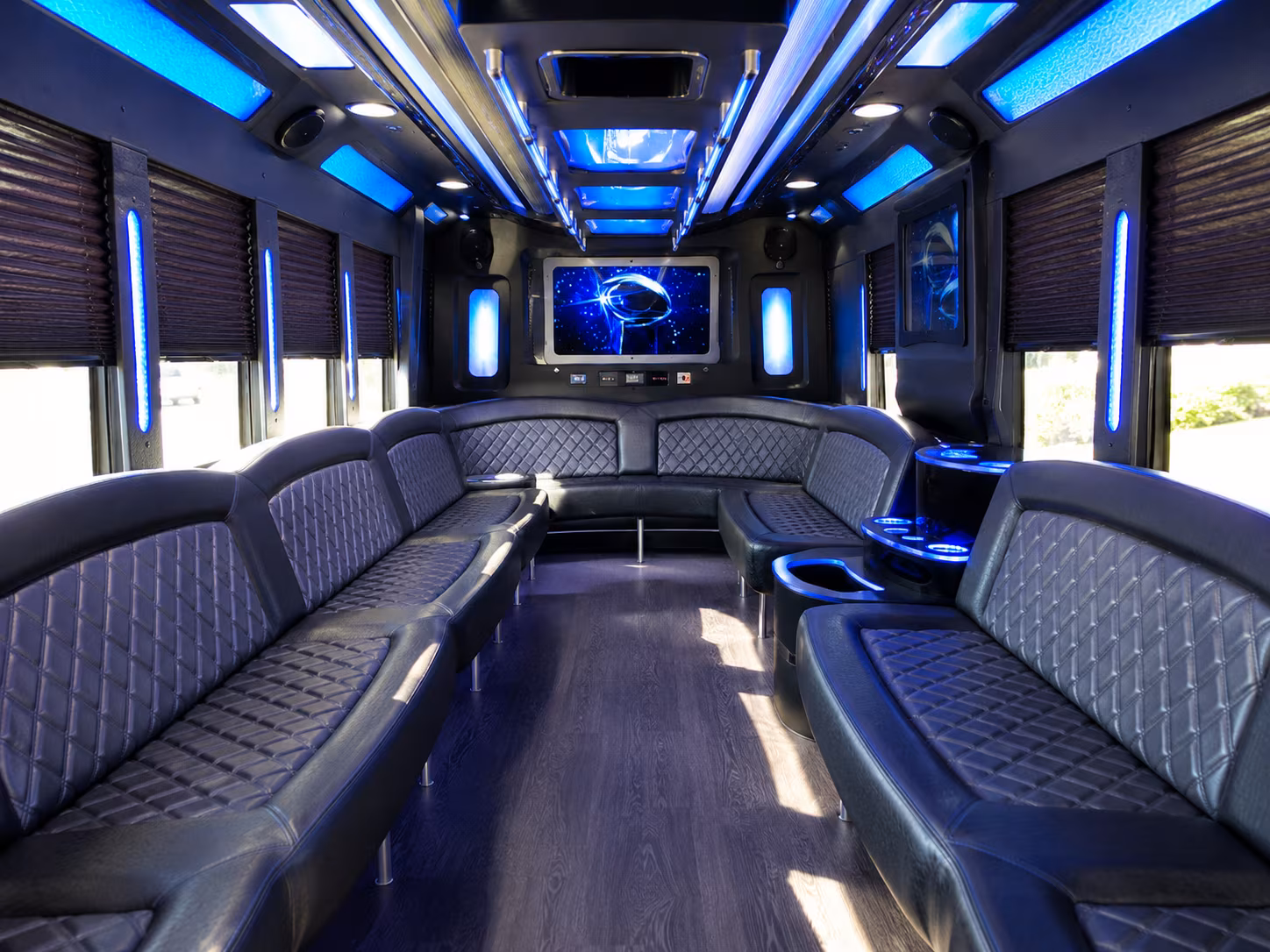 Fontana Winery Tour & Pub Crawl Transportation