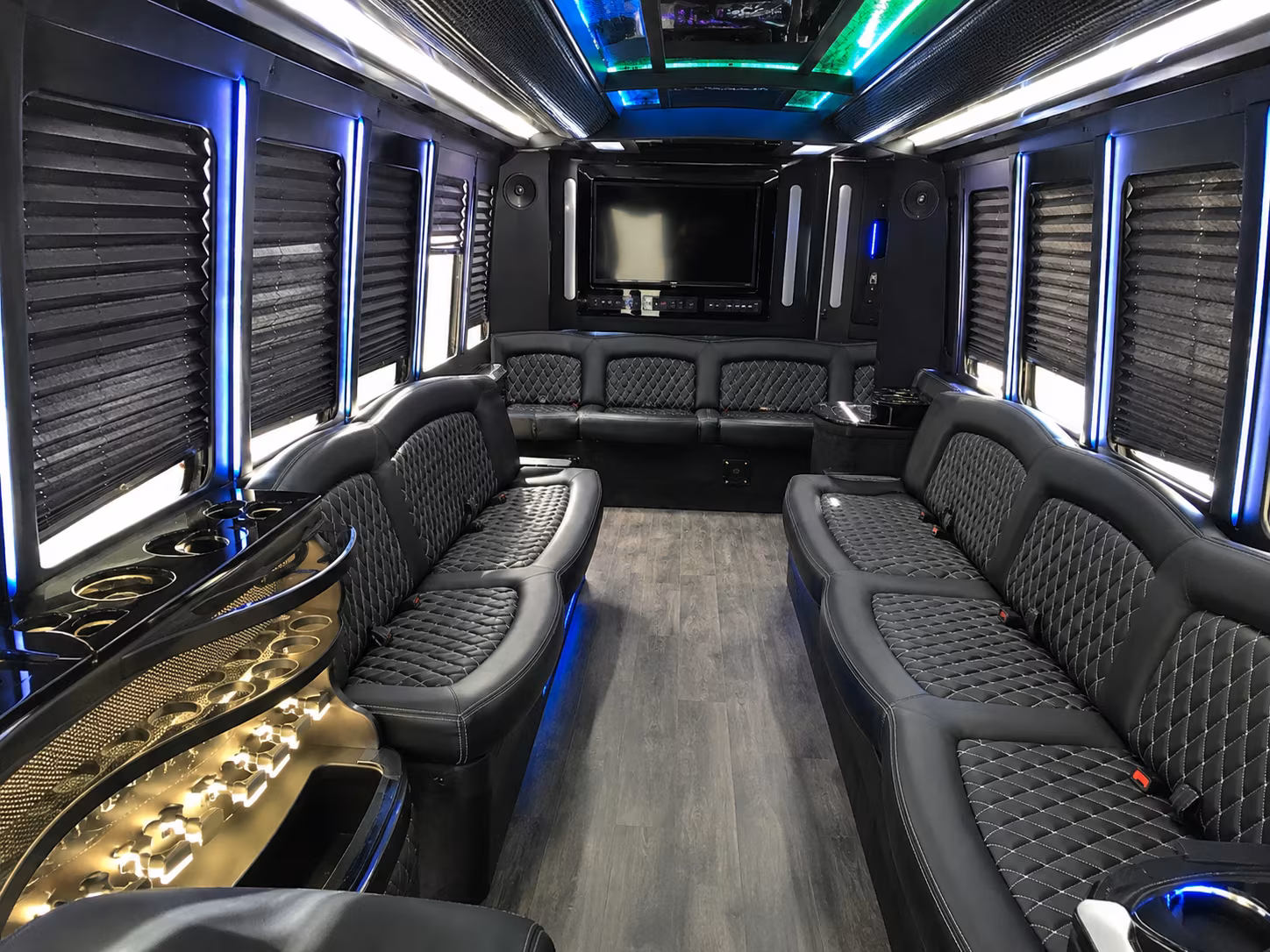 Ontario Winery Tour & Pub Crawl Transportation