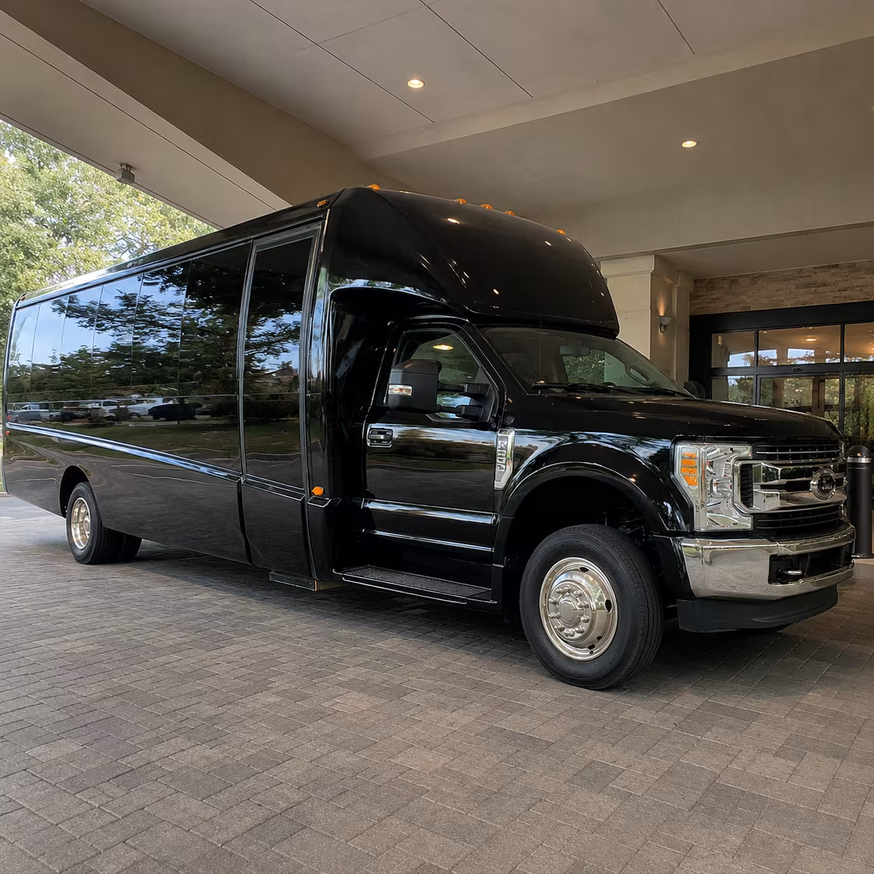 Riverside Airport Shuttle & Transportation party bus exterior