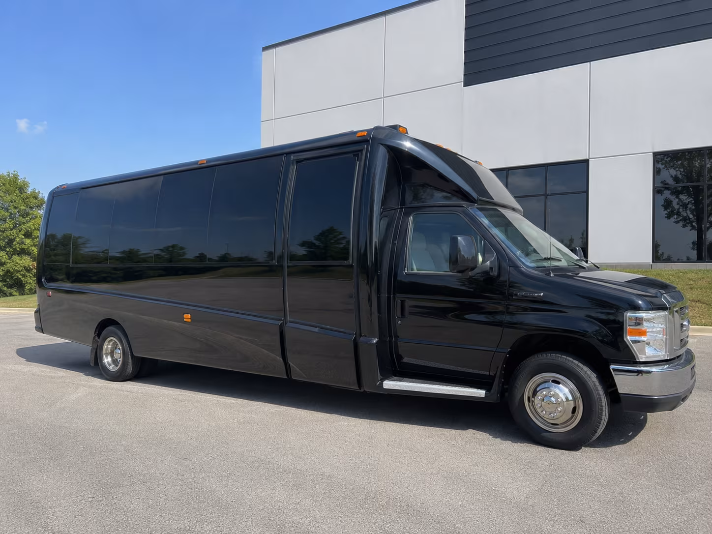 Riverside Birthday, Sweet 16, & Quinceañera Transportation party bus interior