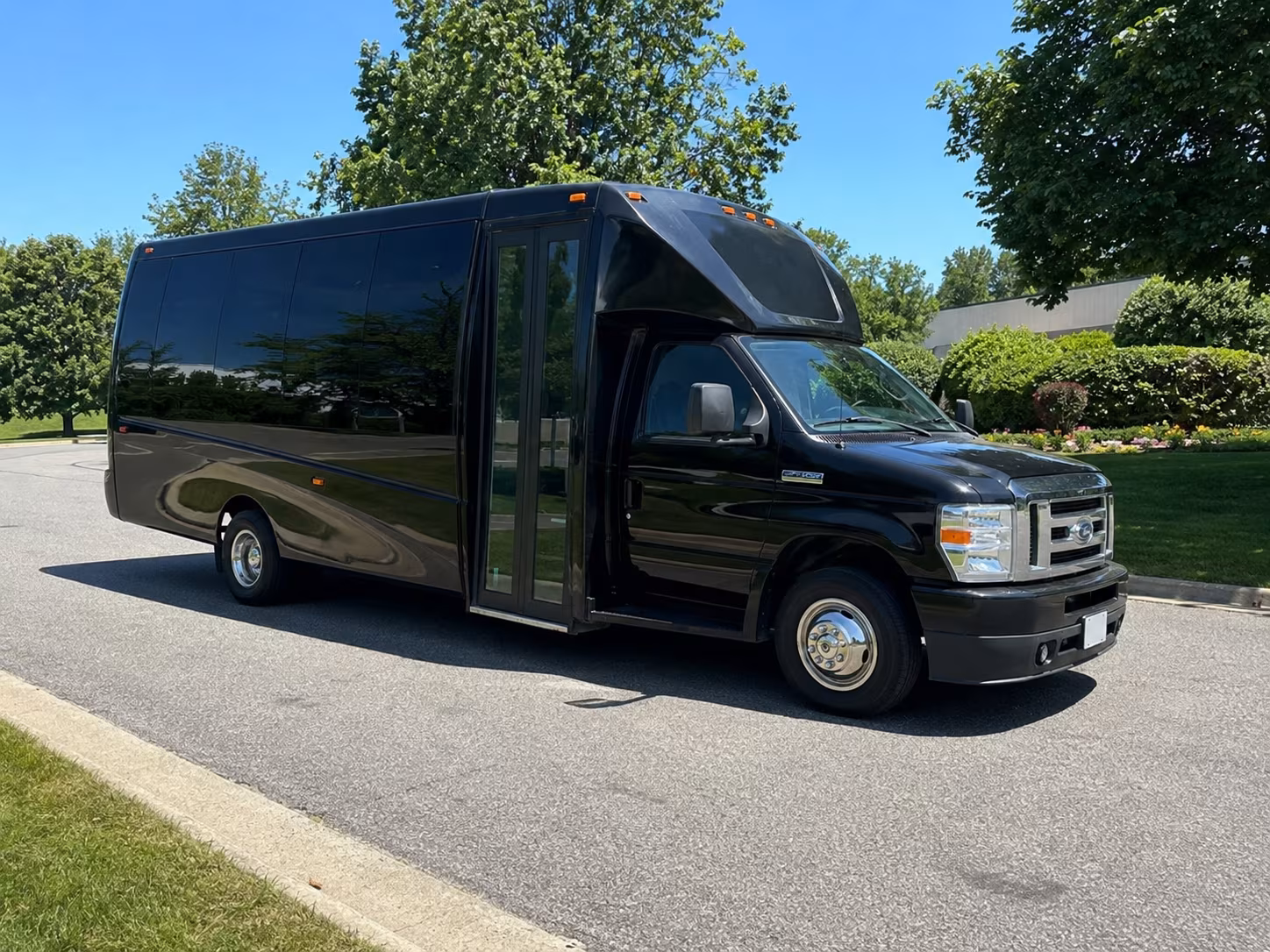 Riverside Private Event Transportation group transportation